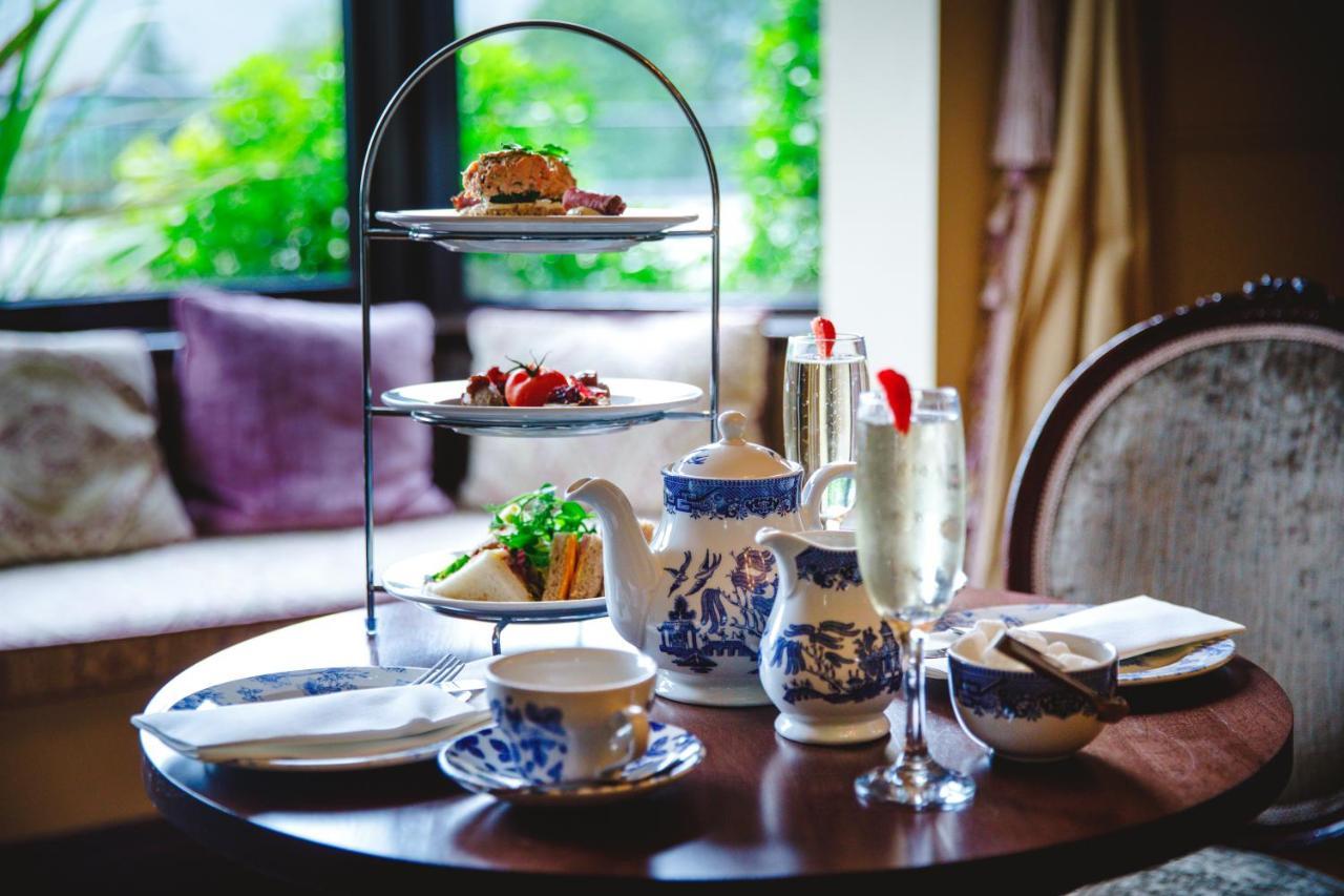Aherlow House Hotel & Lodges Extérieur photo