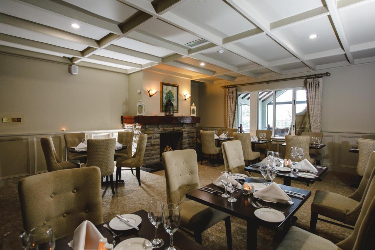 Aherlow House Hotel & Lodges Extérieur photo