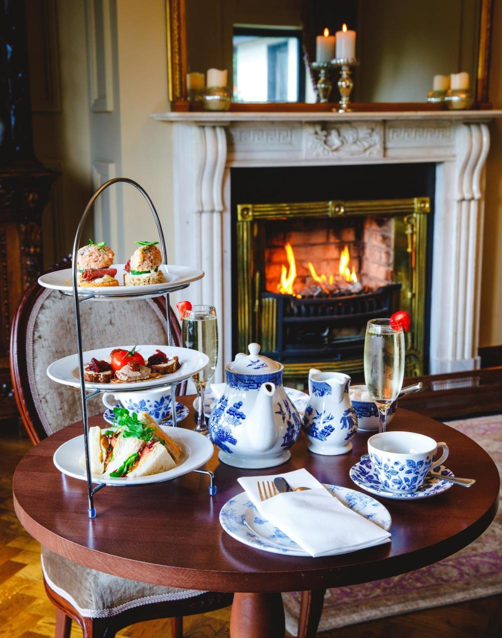 Aherlow House Hotel & Lodges Extérieur photo