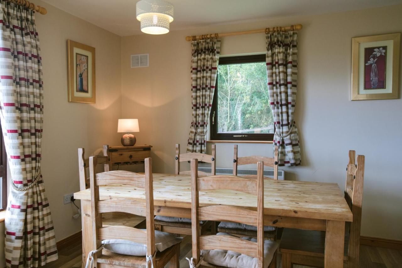 Aherlow House Hotel & Lodges Extérieur photo